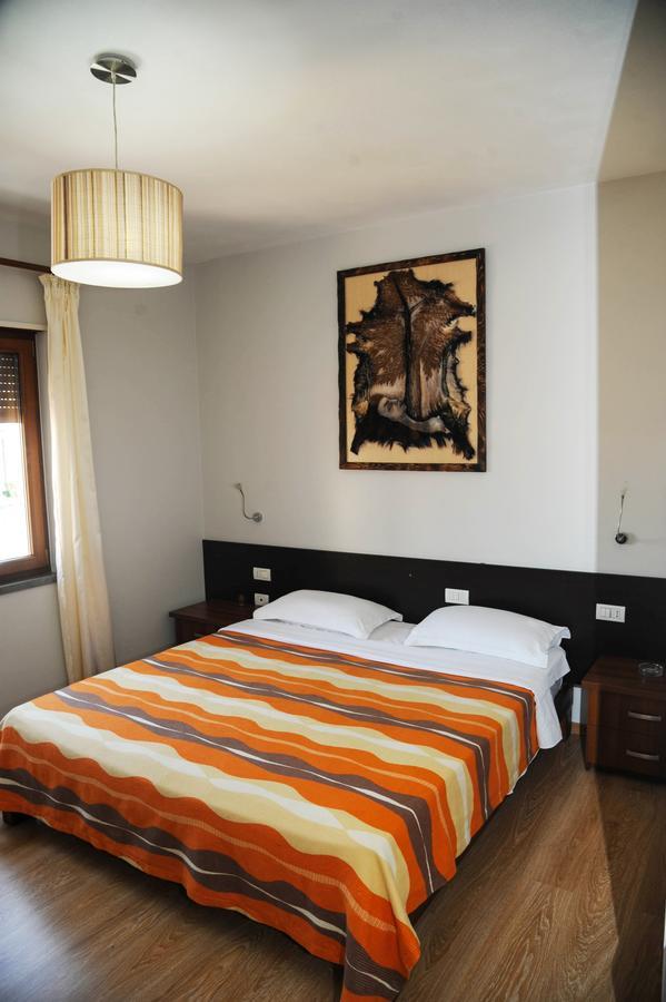 Hotel Eposi Shkoder
