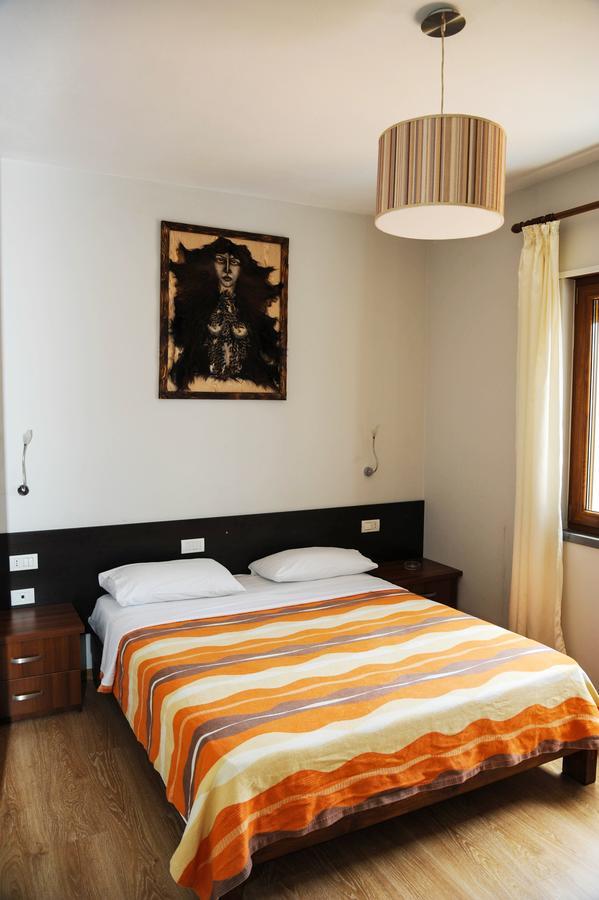 Hotel Eposi Shkoder